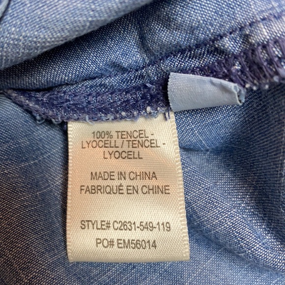 Cloth & Stone Split-back Chambray Button-down Shirt EUC Size S - Picture 7 of 8